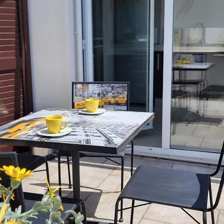 Petra Pekica * פולה