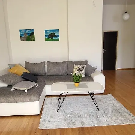 Apartment Petra Pekica