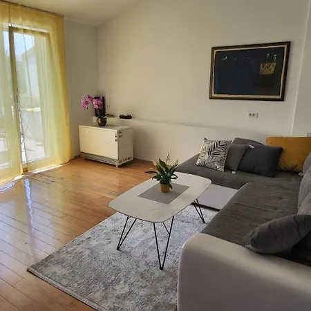 Petra Pekica Apartmán *
