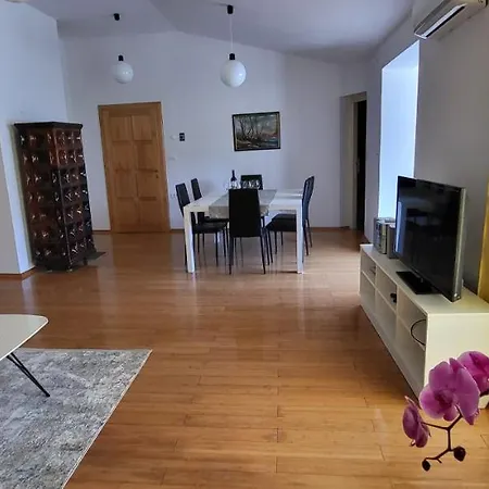 Apartment Petra Pekica Pula