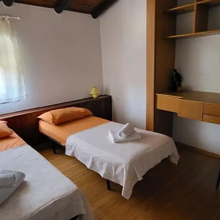 Apartment Petra Pekica *