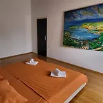 아파트 Petra Pekica 풀라